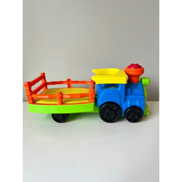 Fisher-Price Little People Choo-Choo Zoo Train Music Sounds, 4 Figures Works - Picture 8 of 12